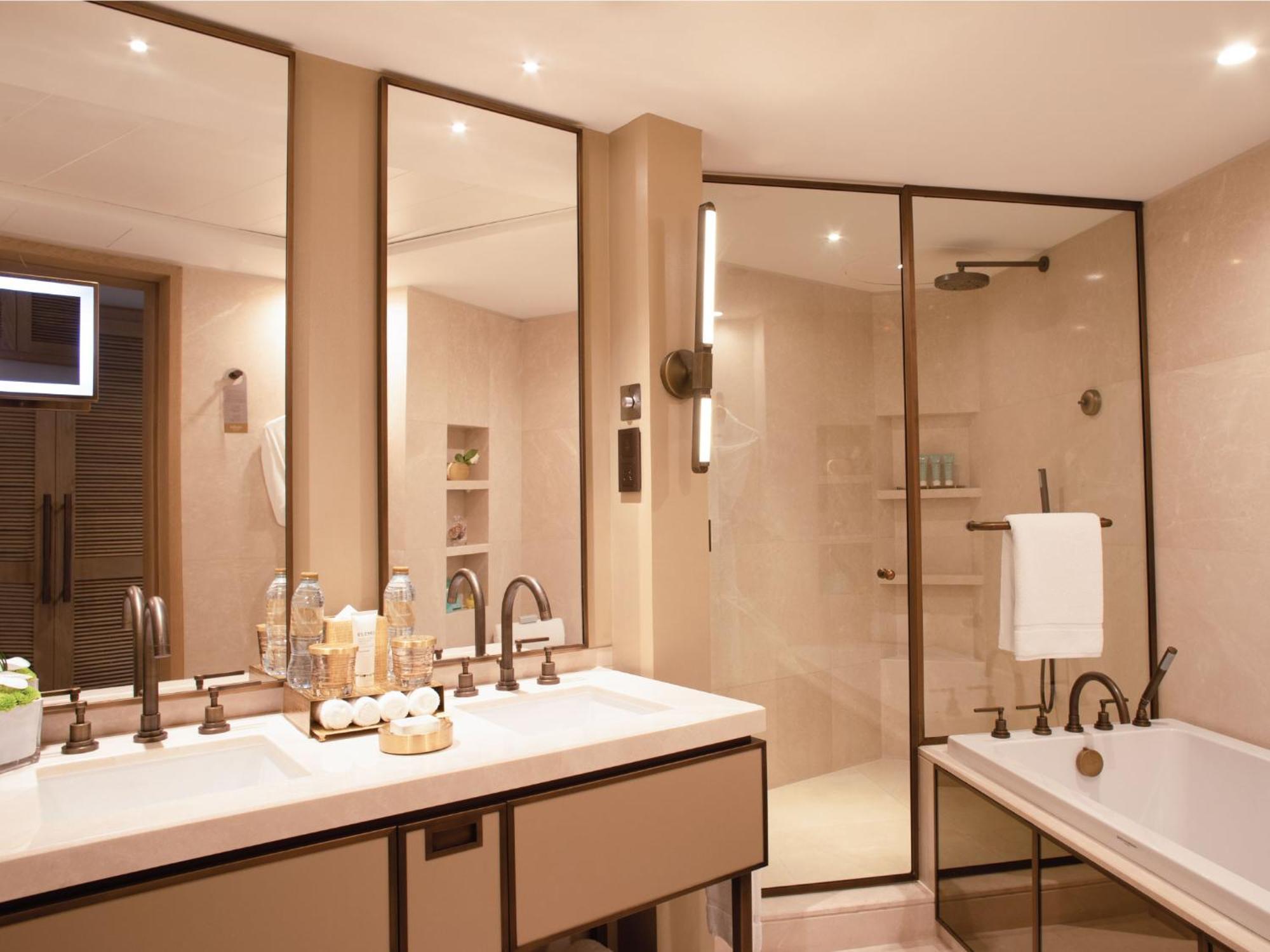 One Bedroom Ocean View Suite with Private Terrace  - includes Daily Breakfast & Afternoon Tea, Evening Drinks & Canapes, Club Lounge access with all-day refreshments and Wild Wadi Waterpark™ access,1187041408:JPEG